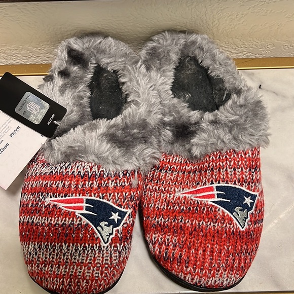 FOCO peak slide New England Patriots size (Large) - Picture 6 of 7